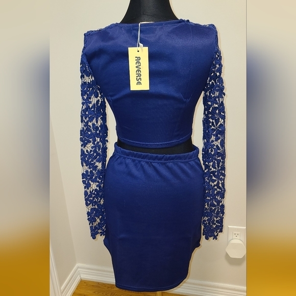REVERSE Crochet Crop top & asymmetric skirt Coord set in midnight blue - Picture 6 of 8